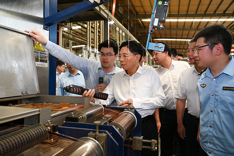 调研组赴上海调研__上海市生态环境局党组书记