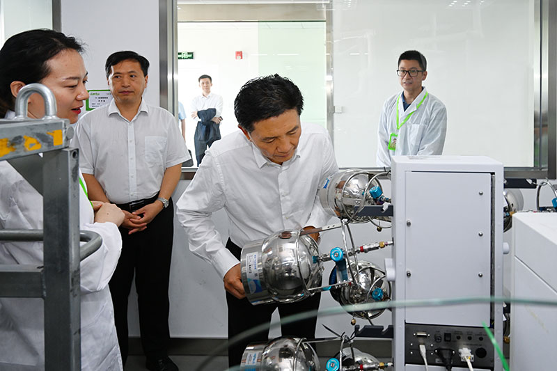 _调研组赴上海调研_上海市生态环境局党组书记