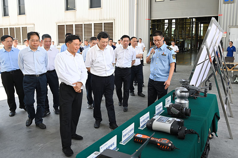 上海市生态环境局党组书记__调研组赴上海调研