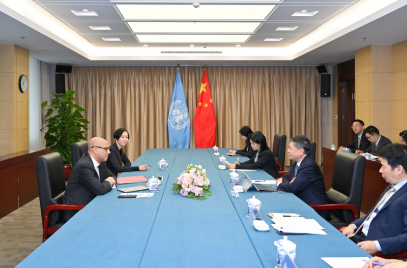 生态环境部部长黄润秋会见《联合国气候变化框架公约》秘书处执行秘书西蒙·斯蒂尔_生态环境部部长黄润秋会见《联合国气候变化框架公约》秘书处执行秘书西蒙·斯蒂尔_